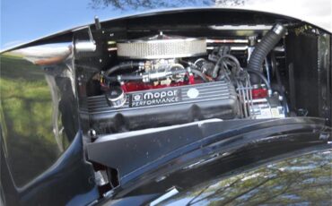 Plymouth-P2-1936-Black-Gray-17
