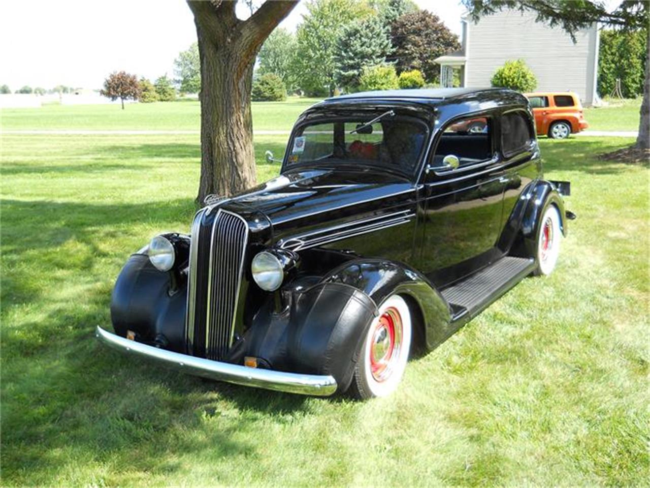 Plymouth-P2-1936-Black-Gray-27