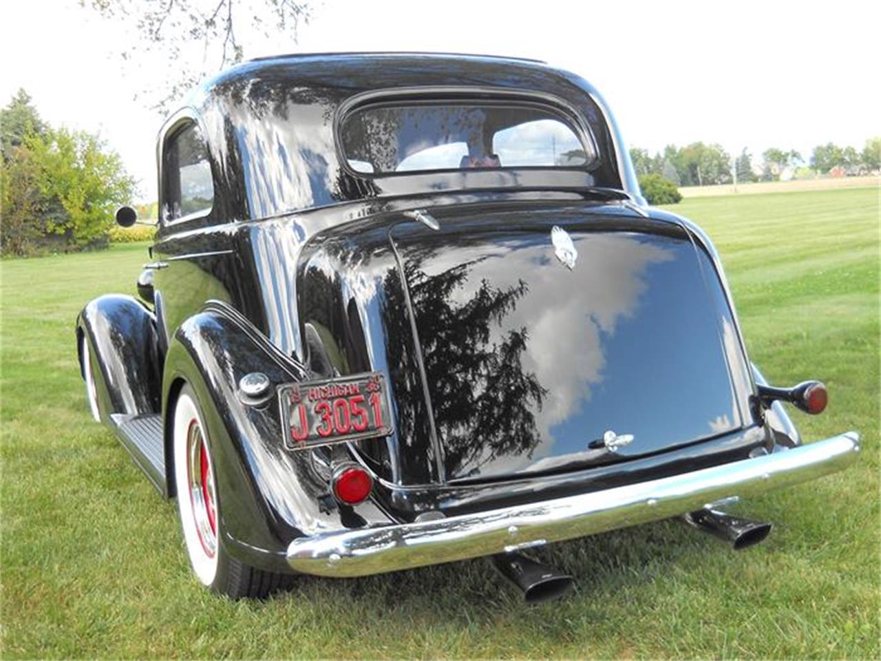 Plymouth-P2-1936-Black-Gray-3