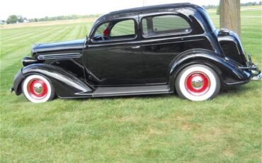 Plymouth-P2-1936-Black-Gray-35