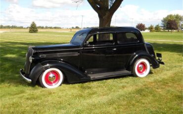 Plymouth-P2-1936-Black-Gray-36