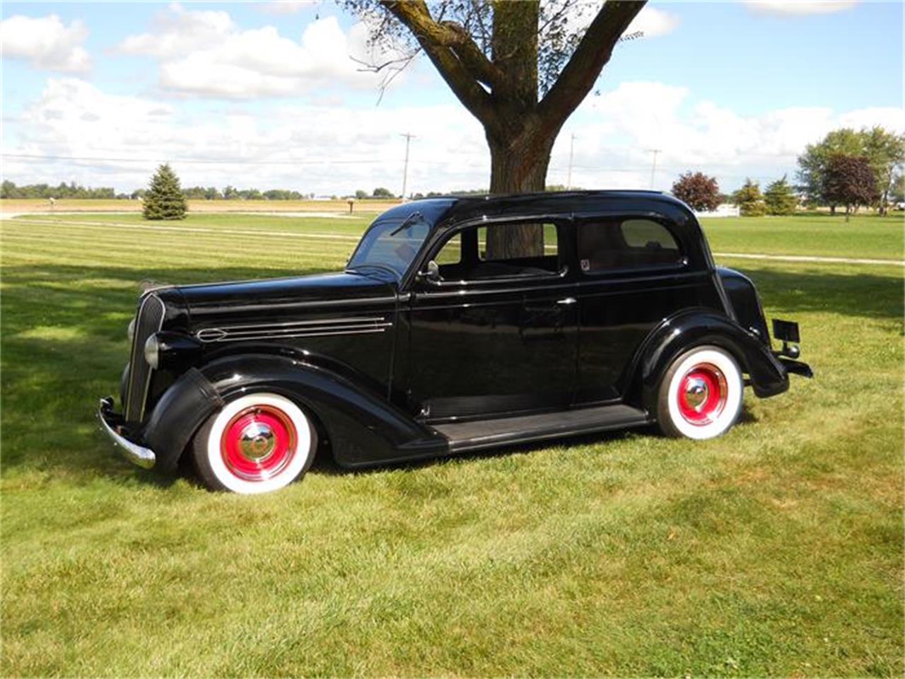 Plymouth-P2-1936-Black-Gray-36