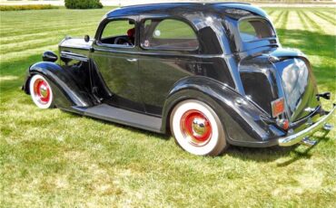 Plymouth-P2-1936-Black-Gray-4