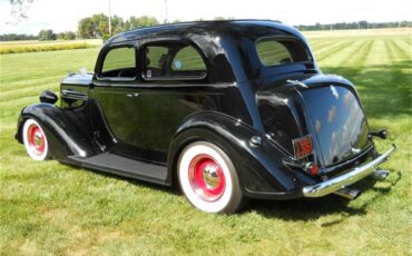 Plymouth-P2-1936-Black-Gray-5
