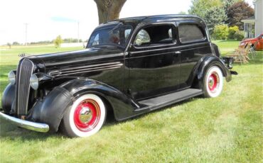 Plymouth-P2-1936-Black-Gray-9