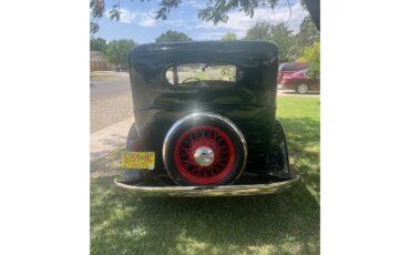 Plymouth-Pa-1931-Green-and-black-Gray-and-black-10