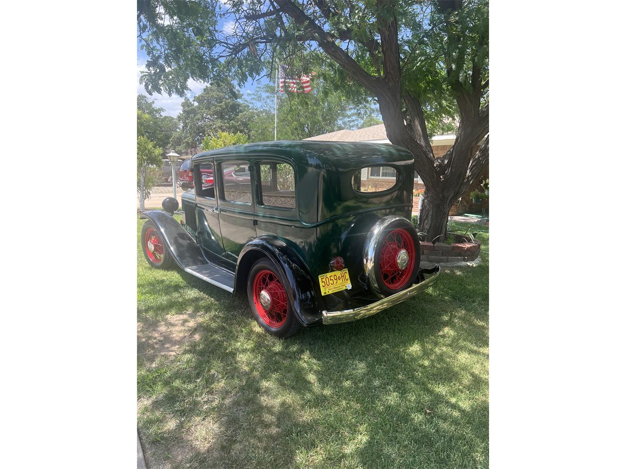 Plymouth-Pa-1931-Green-and-black-Gray-and-black-11