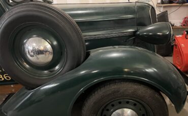 Plymouth-Pt-50-1937-Green-Tan-4