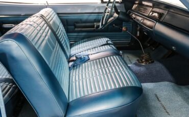 Plymouth-Road-Runner-1968-22