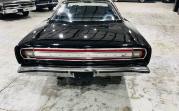 Plymouth-Road-Runner-1968-Coupe-5