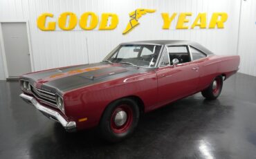 Plymouth-Road-Runner-1969-2
