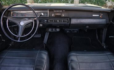 Plymouth-Road-Runner-1969-2-Door-32
