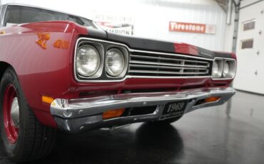 Plymouth-Road-Runner-1969-24