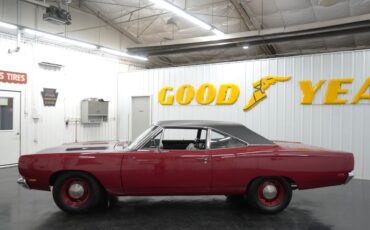 Plymouth-Road-Runner-1969-4