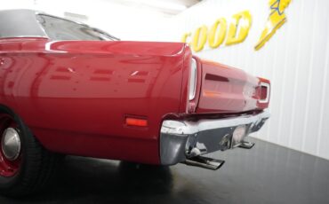 Plymouth-Road-Runner-1969-8