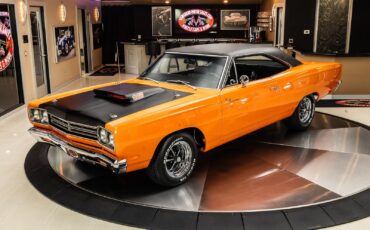 Plymouth-Road-Runner-1969-Coupe-5