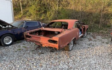 Plymouth-Road-Runner-1970-6