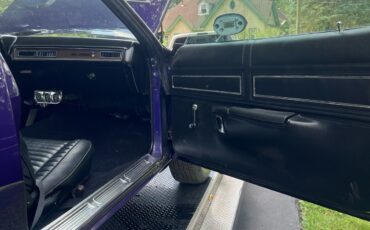 Plymouth-Road-Runner-1971-Coupe-15