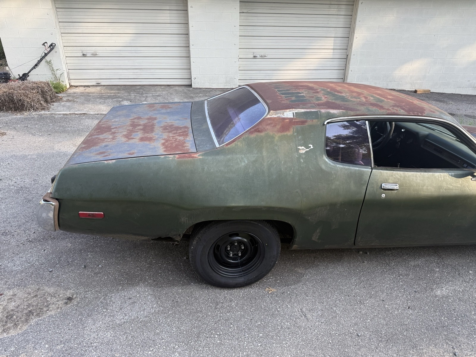 Plymouth-Road-Runner-1973-16