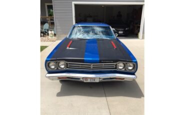 Plymouth-Road-runner-1969-Jamaica-Blue-Blue-2