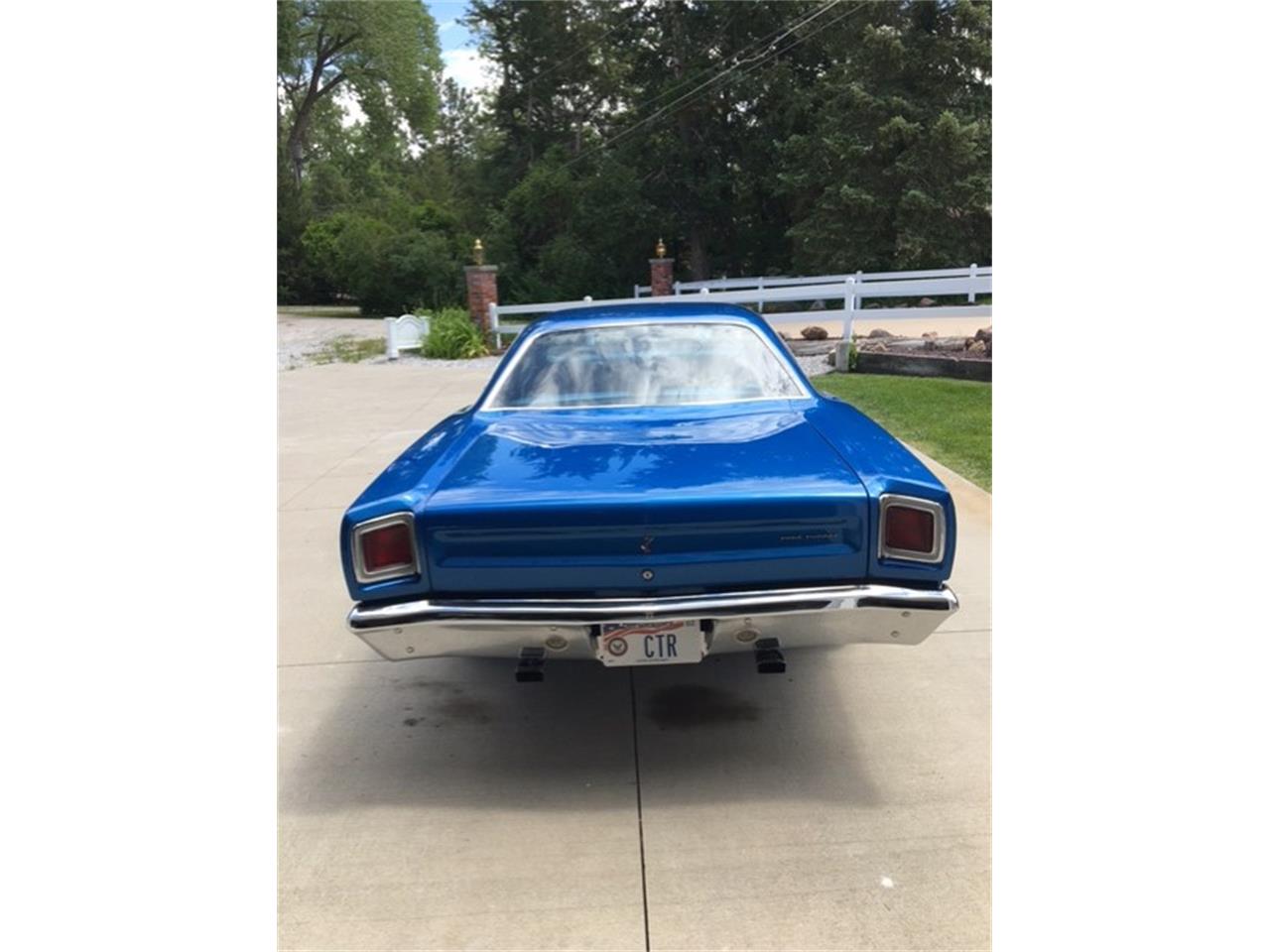 Plymouth-Road-runner-1969-Jamaica-Blue-Blue-8