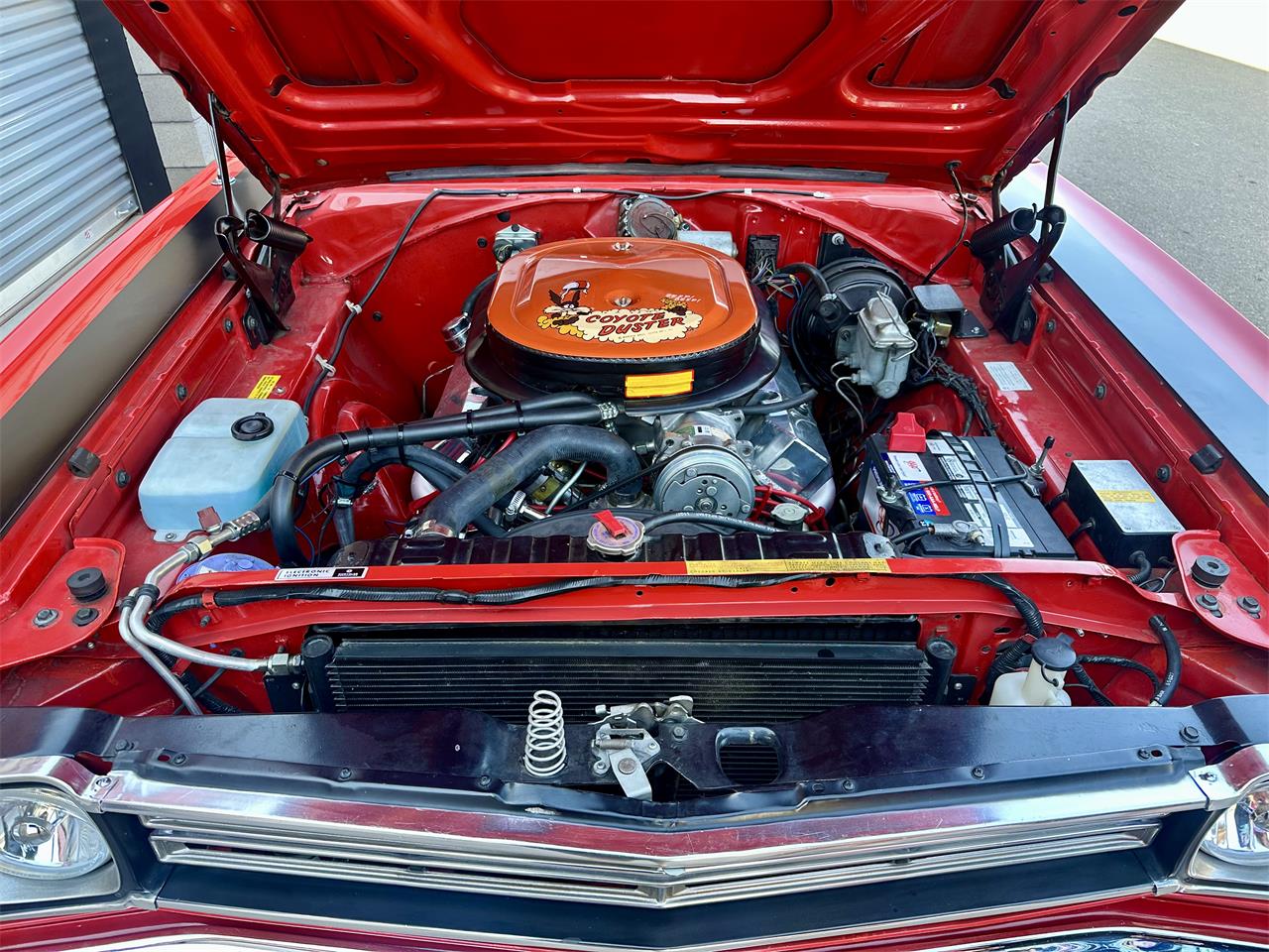 Plymouth-Road-runner-1969-Performance-Red-Black-4