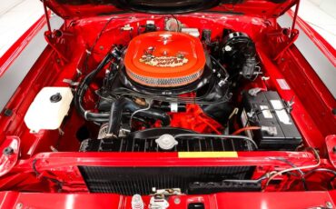 Plymouth-Road-runner-1969-Scorch-Red-Black-3