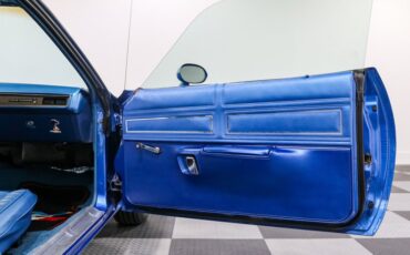 Plymouth-Road-runner-1971-BLUE-Blue-17