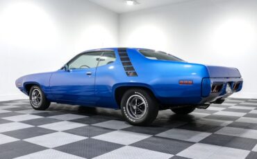 Plymouth-Road-runner-1971-BLUE-Blue-5