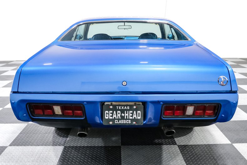Plymouth-Road-runner-1971-BLUE-Blue-6