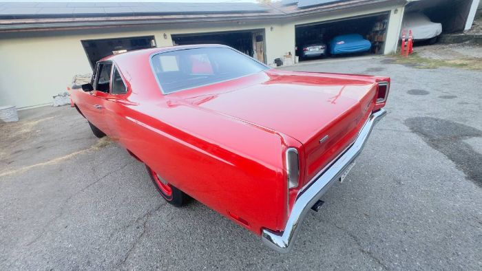 Plymouth-Roadrunner-1969-15