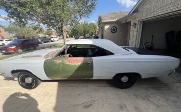 Plymouth-Roadrunner-1969-2