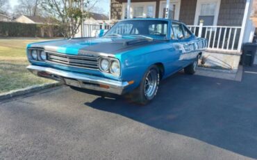 Plymouth-Roadrunner-1969-Blue-12
