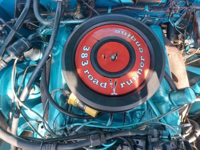 Plymouth-Roadrunner-1969-Blue-3