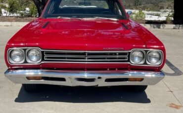 Plymouth-Roadrunner-1969-Red-10