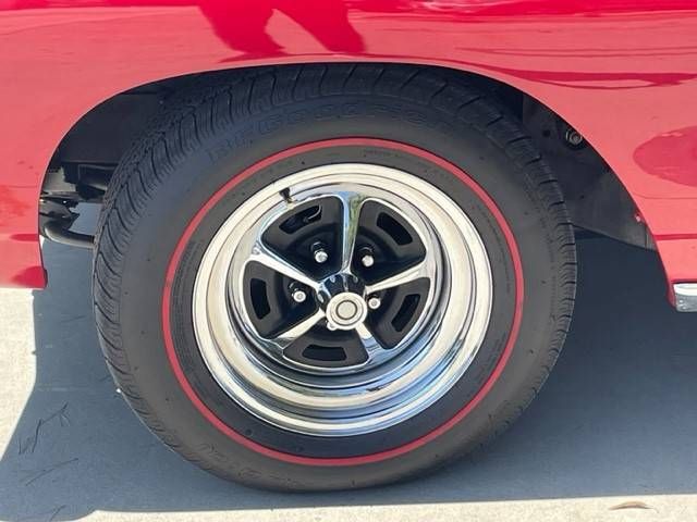 Plymouth-Roadrunner-1969-Red-7
