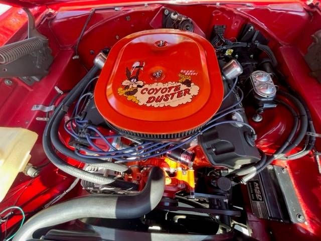 Plymouth-Roadrunner-1969-Red-9