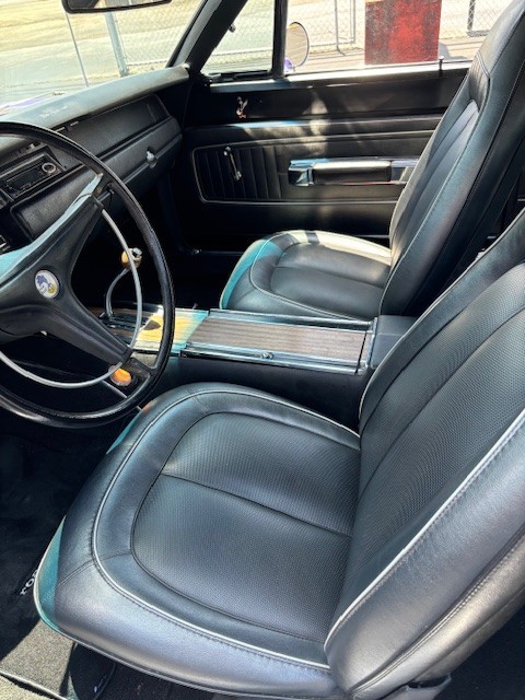 Plymouth-Roadrunner-1970-2-Door-Hardtpp-14