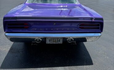 Plymouth-Roadrunner-1970-2-Door-Hardtpp-4