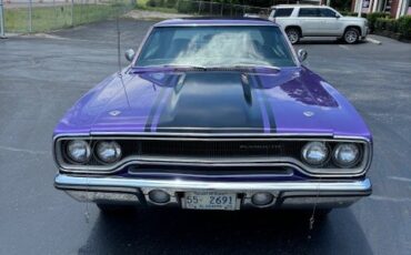 Plymouth-Roadrunner-1970-2-Door-Hardtpp-5