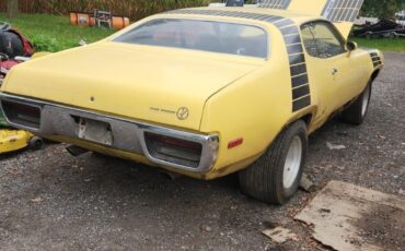 Plymouth-Roadrunner-1972-5