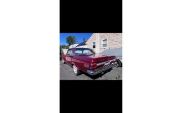 Plymouth-Satellite-1965-Candy-Apple-Red-Black-4
