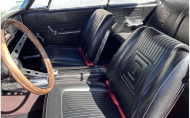 Plymouth-Satellite-1965-Candy-Apple-Red-Black-6