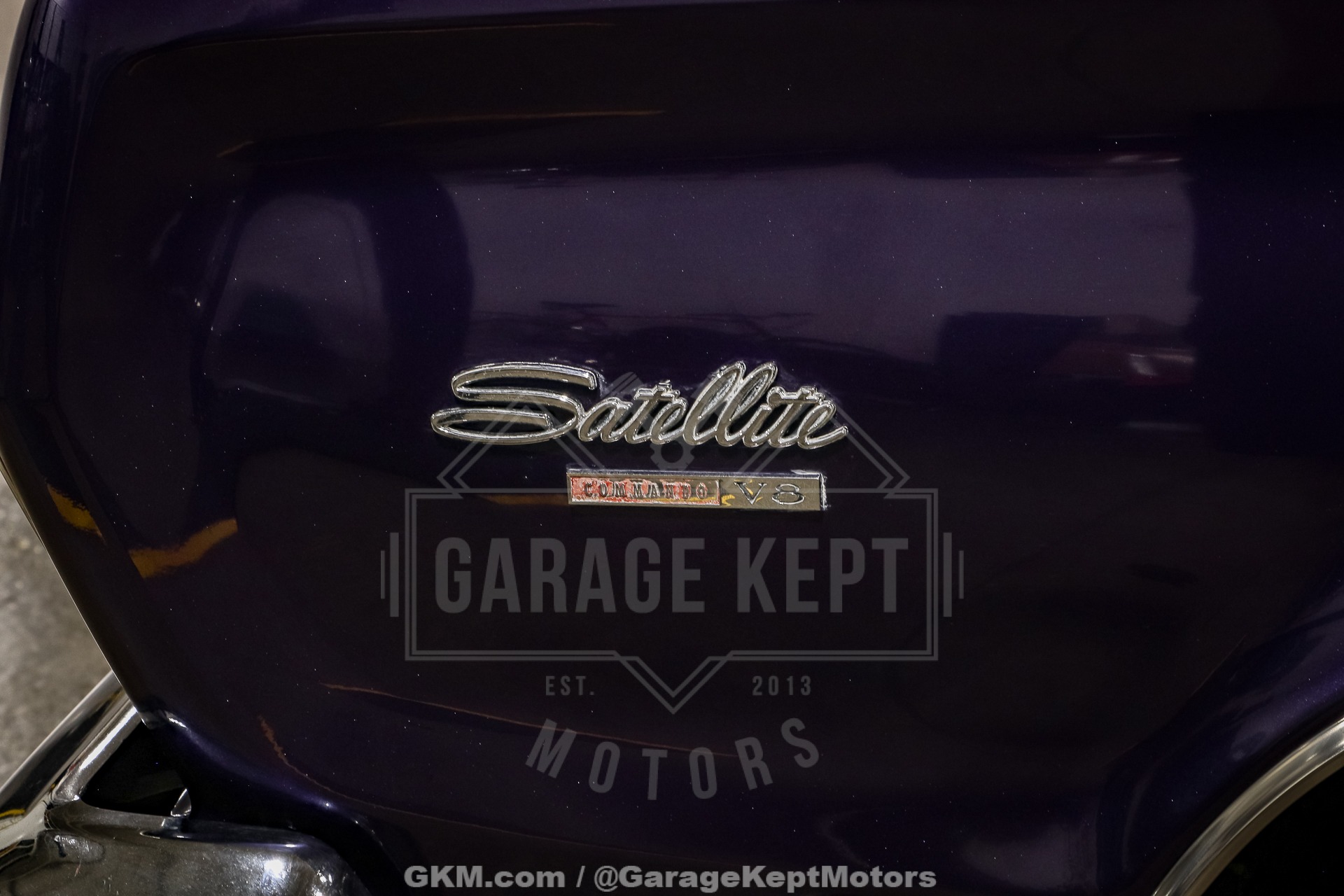 Plymouth-Satellite-1966-Purple-Black-34