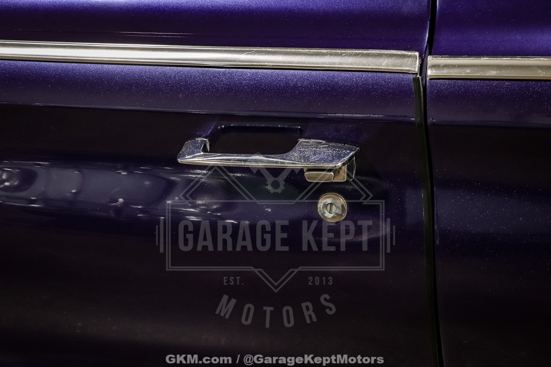 Plymouth-Satellite-1966-Purple-Black-36