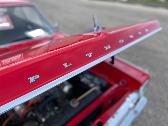 Plymouth-Satellite-1966-Red-7