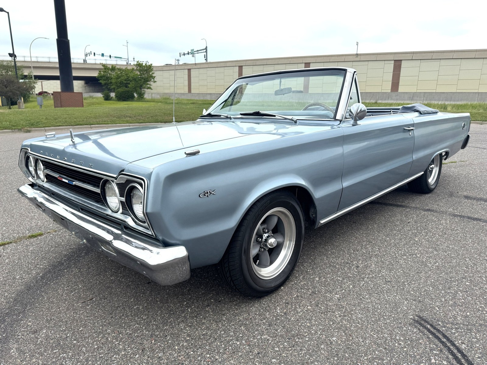 Plymouth-Satellite-1967-Convertible-7