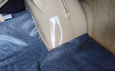 Plymouth-Satellite-1972-French-Vanilla-White-10