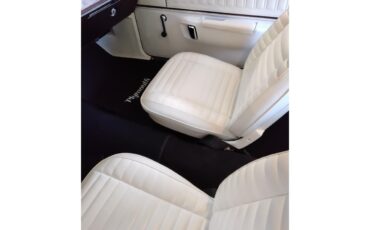 Plymouth-Satellite-1972-French-Vanilla-White-7
