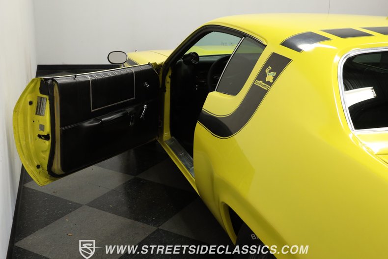 Plymouth-Satellite-1973-Yellow-Black-30